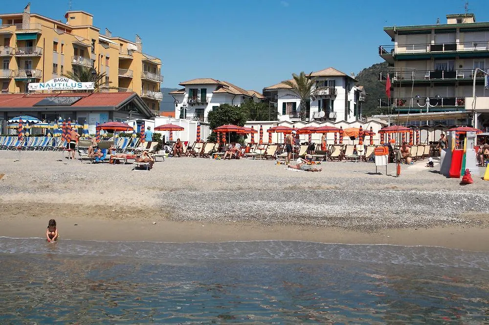 *** Hotel Residence Cristal Pietra Ligure Italy