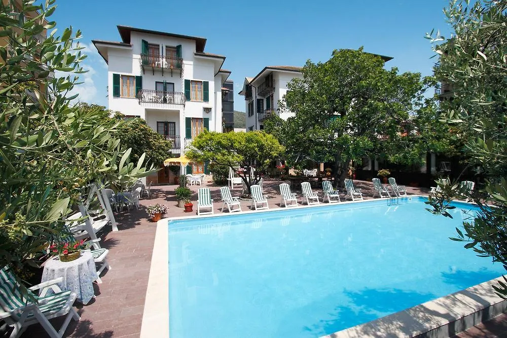 Residence Cristal Pietra Ligure